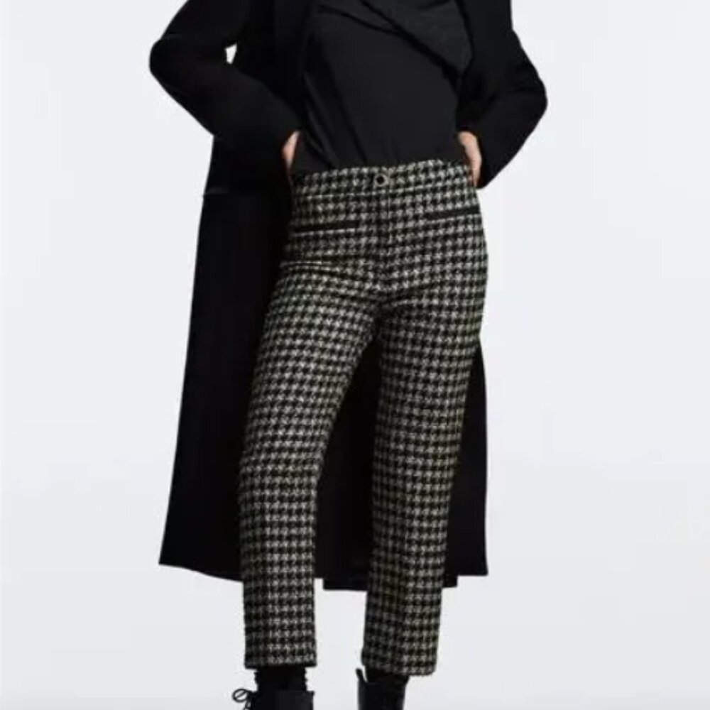ZARA Textured Tweed Houndstooth Cropped Trousers – XS
